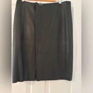 Elegant Green  Leather Skirt